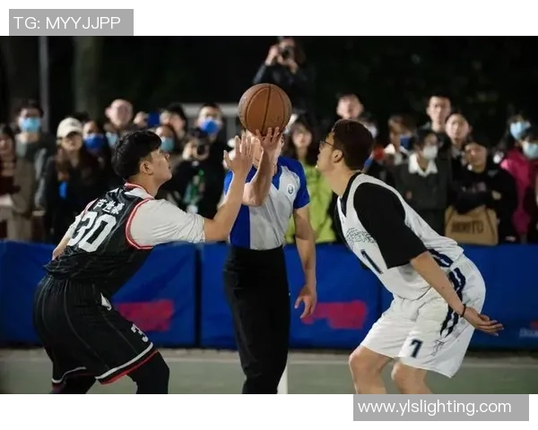 重庆篮球队的崛起与挑战：聚焦球队力量与未来发展之路