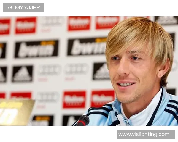 足球明星颜值大揭秘谁才是球场上的颜值担当